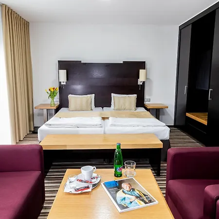 Parkhotel And Congress Center Hotel