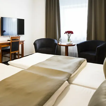 Parkhotel And Congress Center Hotel 4*