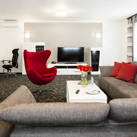 Parkhotel And Congress Center Hotel 4*